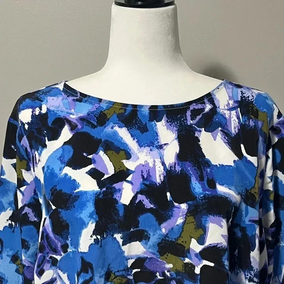 H by Halston Long Bell Sleeve Blue Floral  Print Blouse - Picture 3 of 13